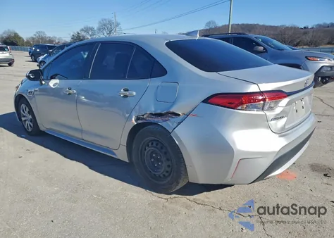 2020 Toyota Corolla Le z USA, uszkodzony, nr VIN 5YFEPRAE9LP064757